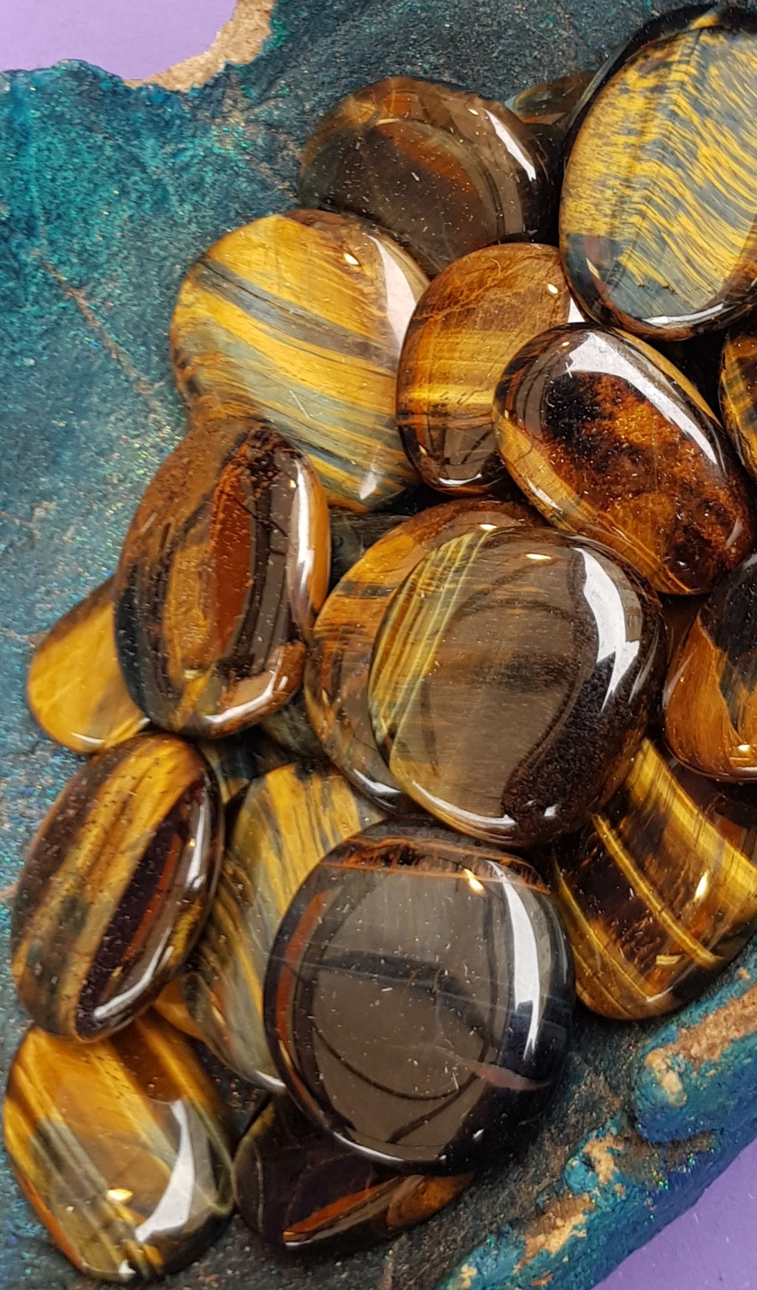 Tiger Eye palmstones - The Science of Magic 