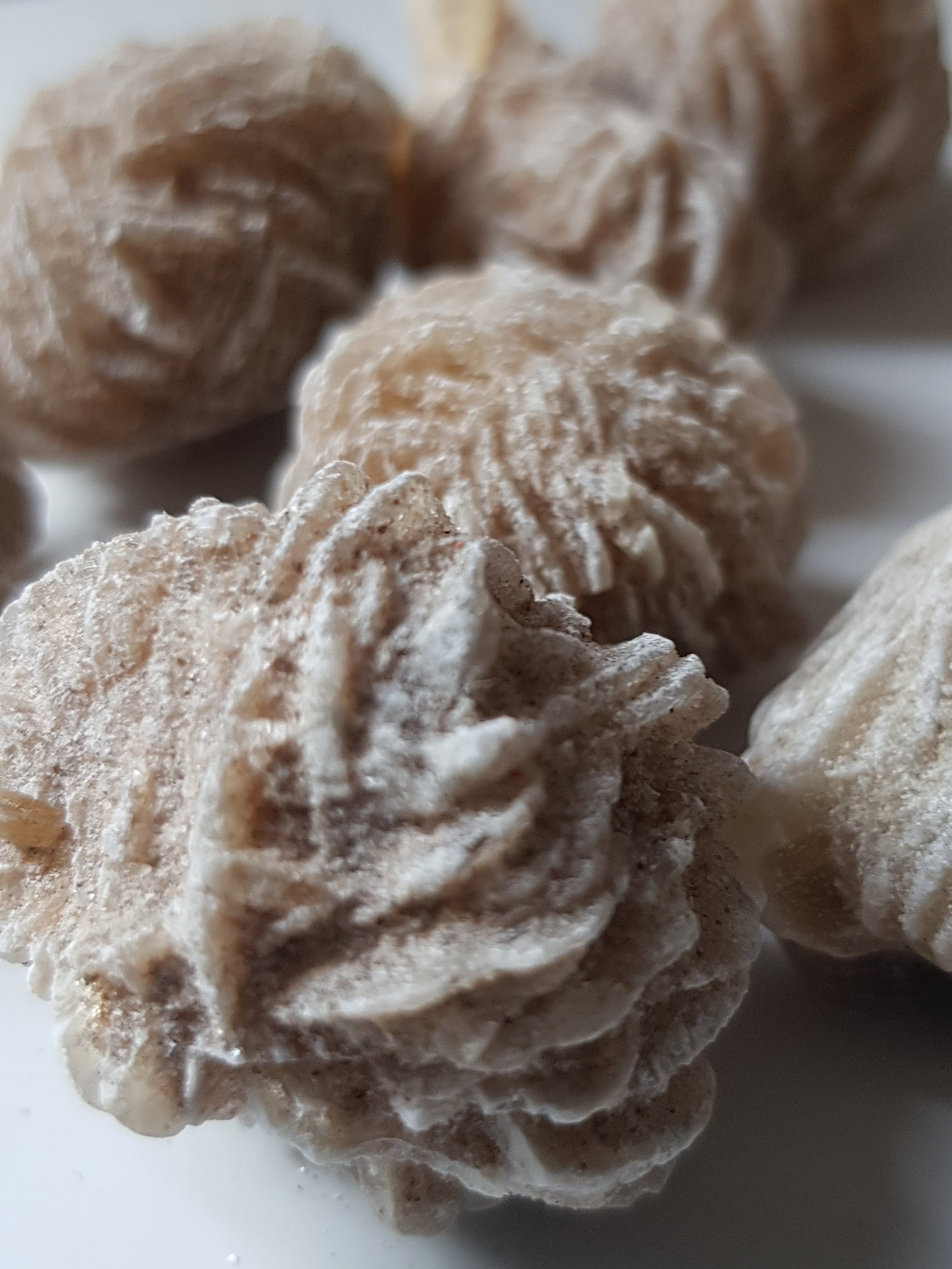 Desert rose, raw - The Science of Magic 