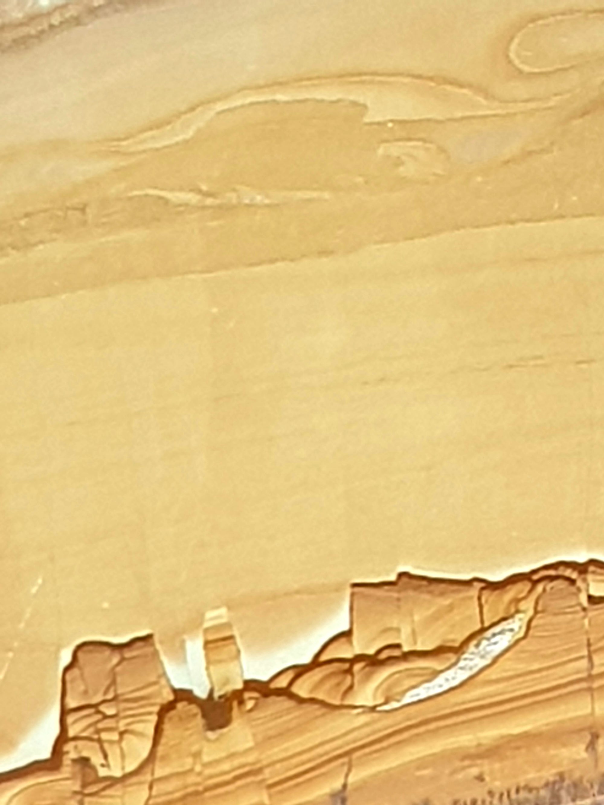 Close up of a slice of Pietra Paesina. 