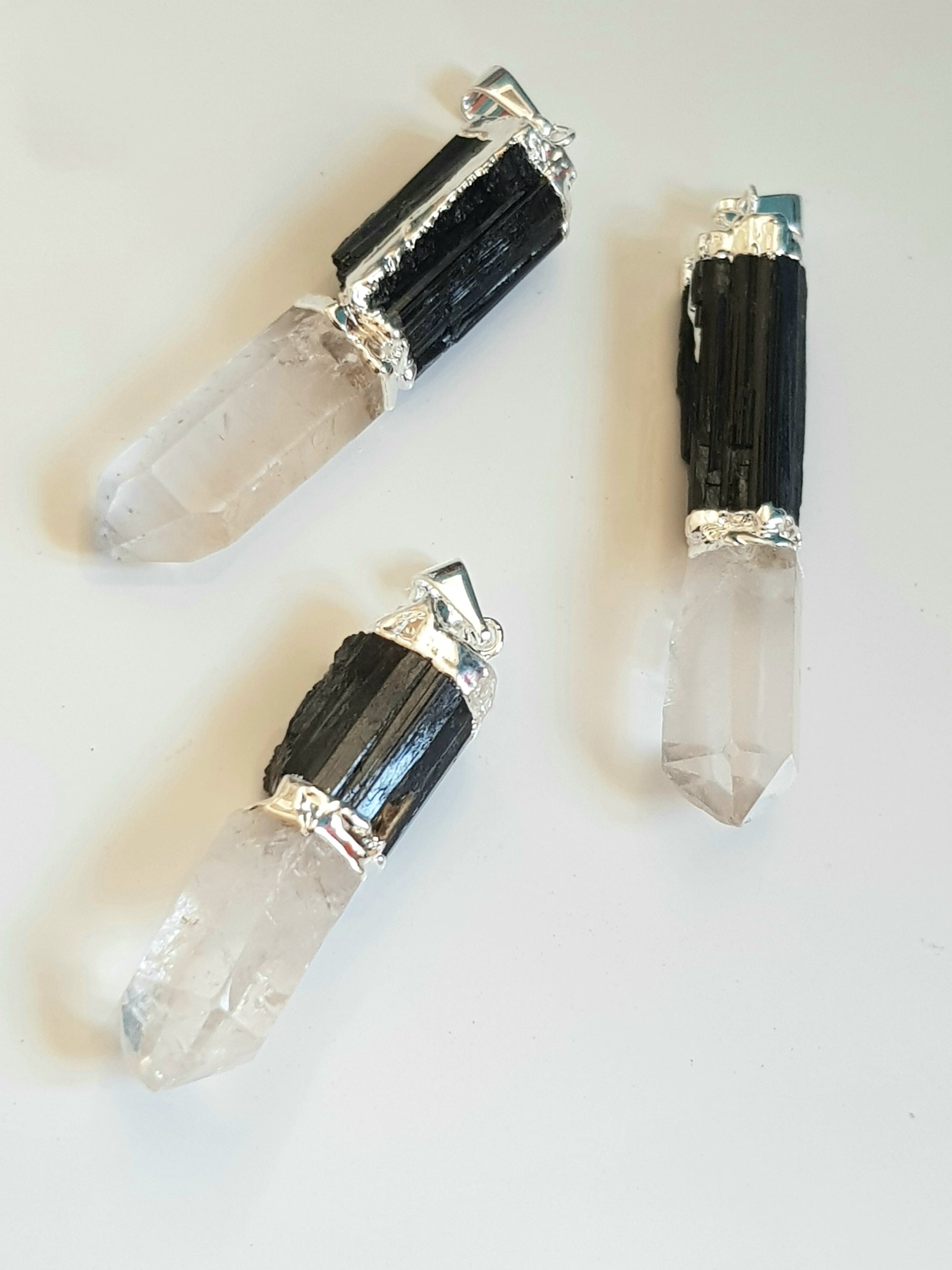Quartz and tourmaline pendant - The Science of Magic 