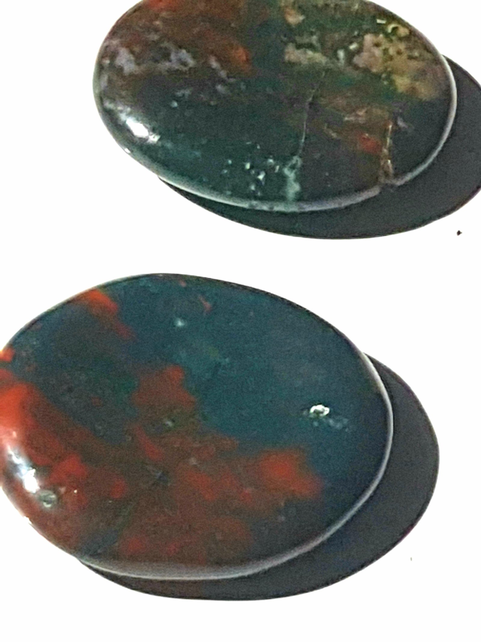 Bloodstone worrystone - The Science of Magic 