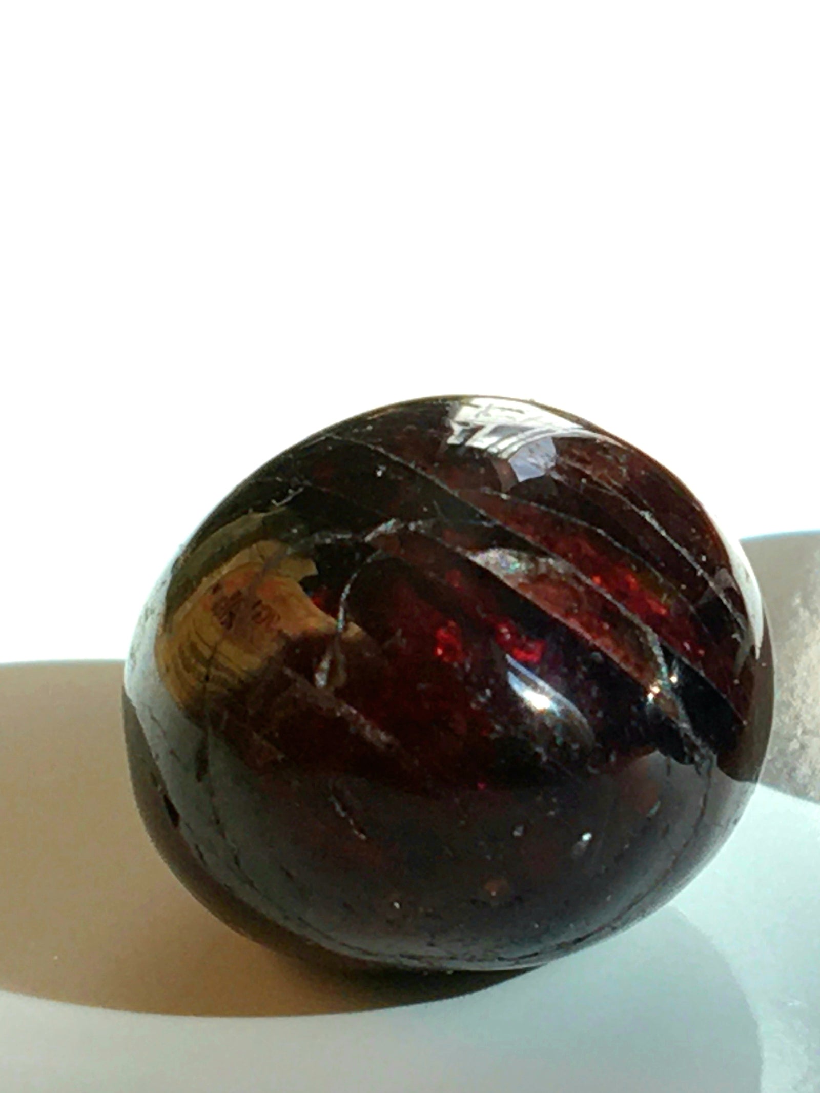 Garnet tumblestone - The Science of Magic 