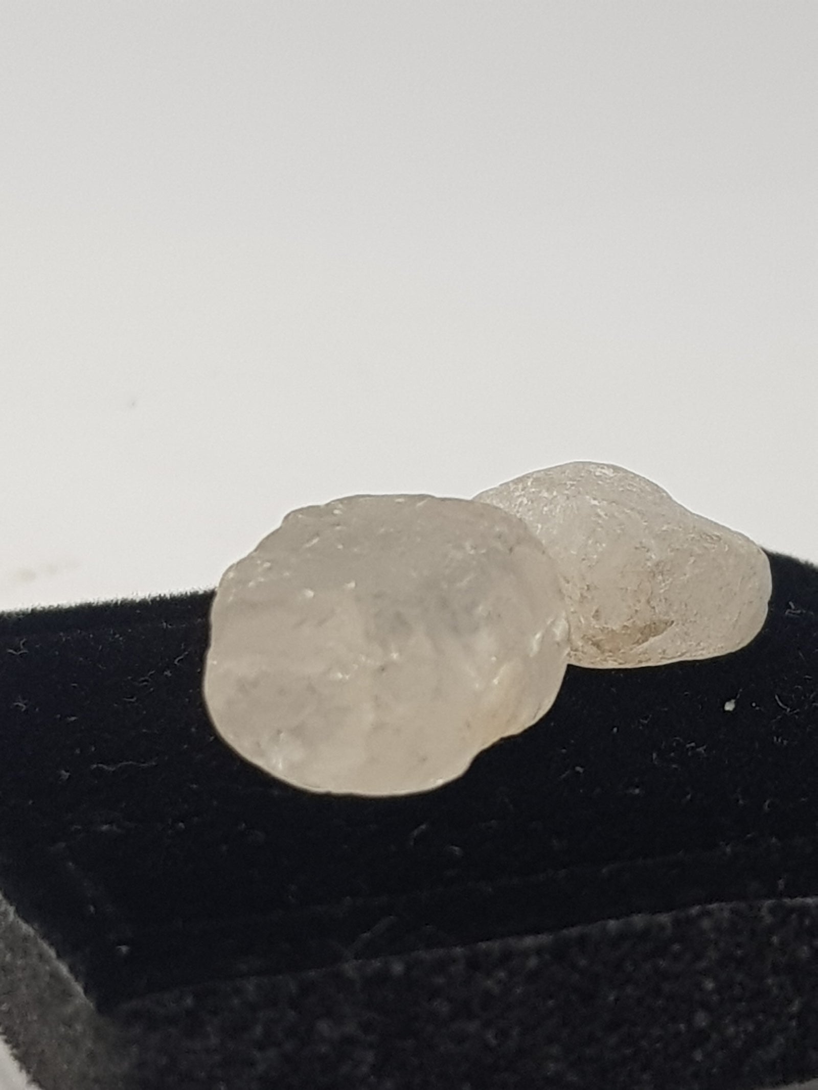raw azeztulite
