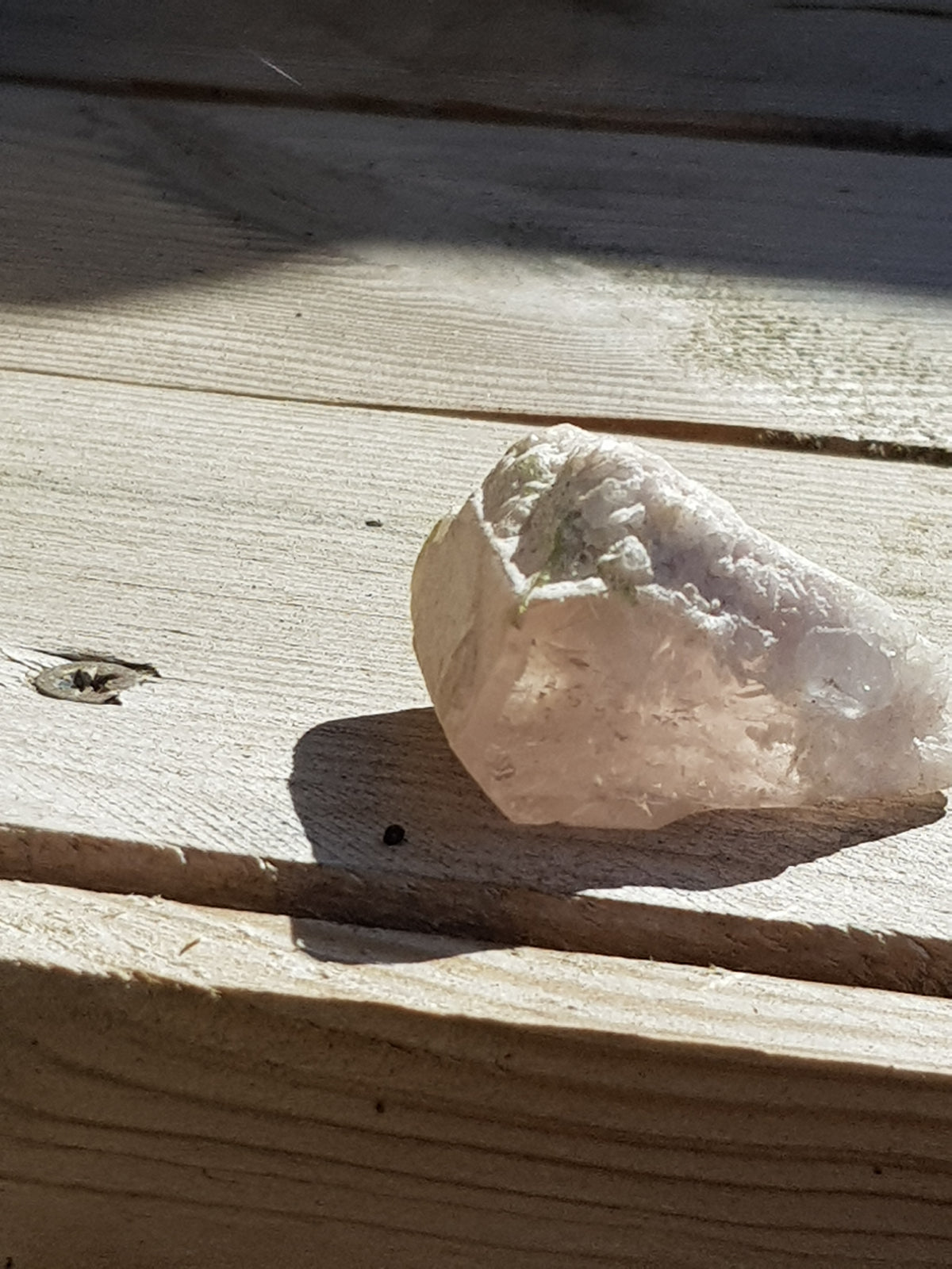 raw morganite crystal
