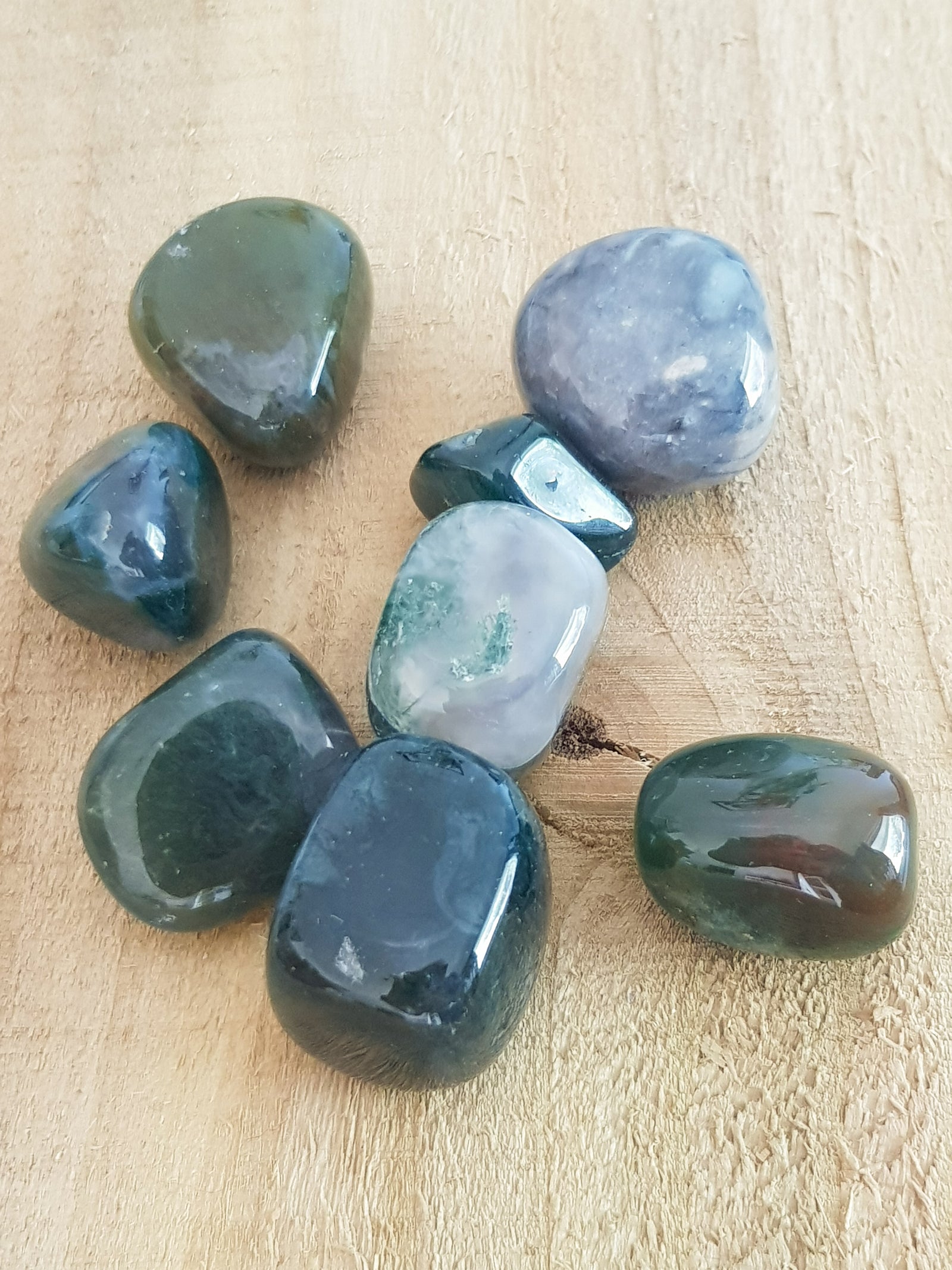 green moss agate tumblestones