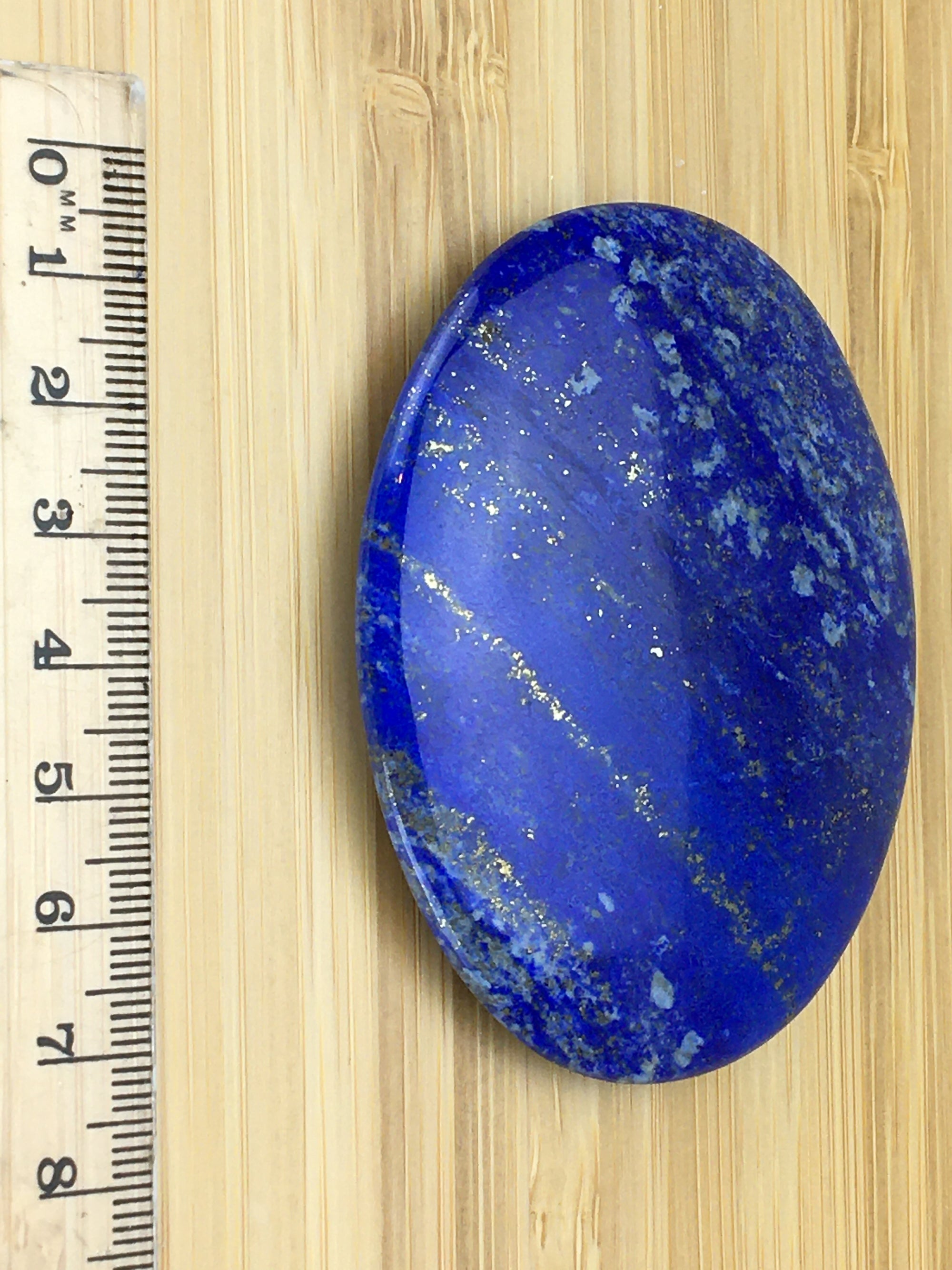 Lapis lazuli AA grade disc/palmstone