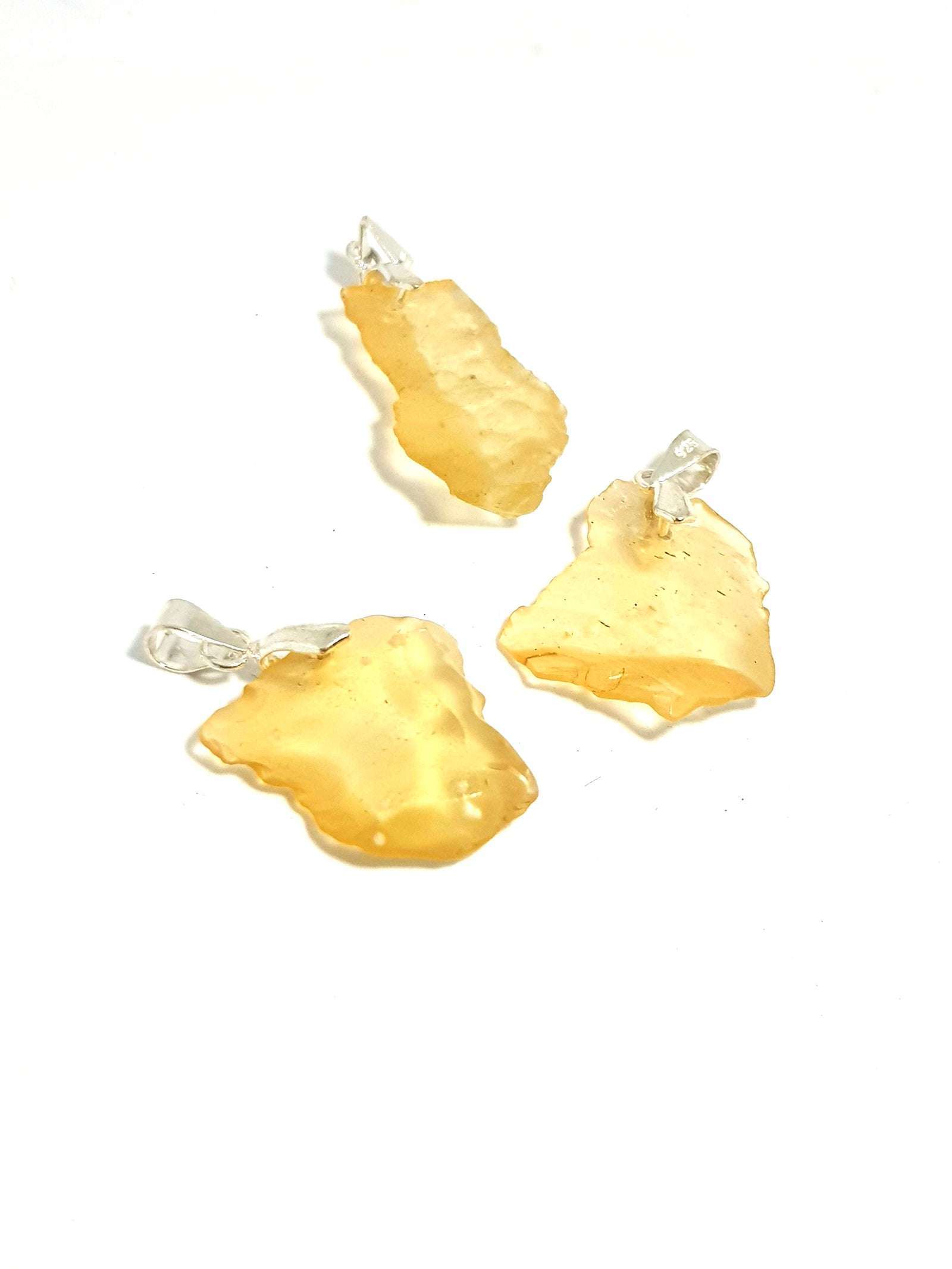 Libyan Desert Glass Pendant - The Science of Magic 